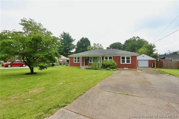 $225,000 | 10309 Rancho Drive, Louisville, KY 40272