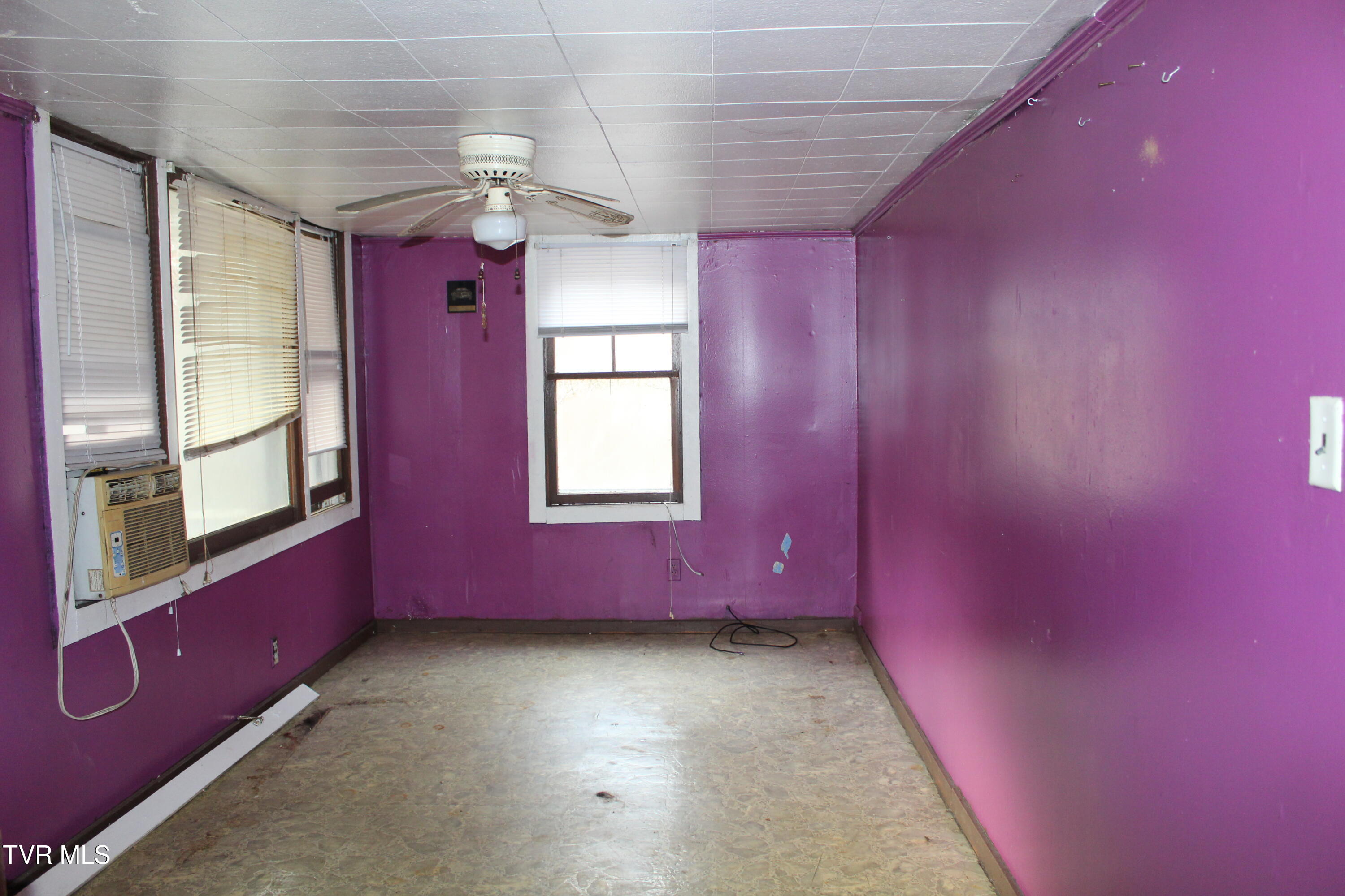 3179 Ely Pucketts Creek Road Pennington Gap, VA 24277 - Photo 11 of 14 IMG_6361