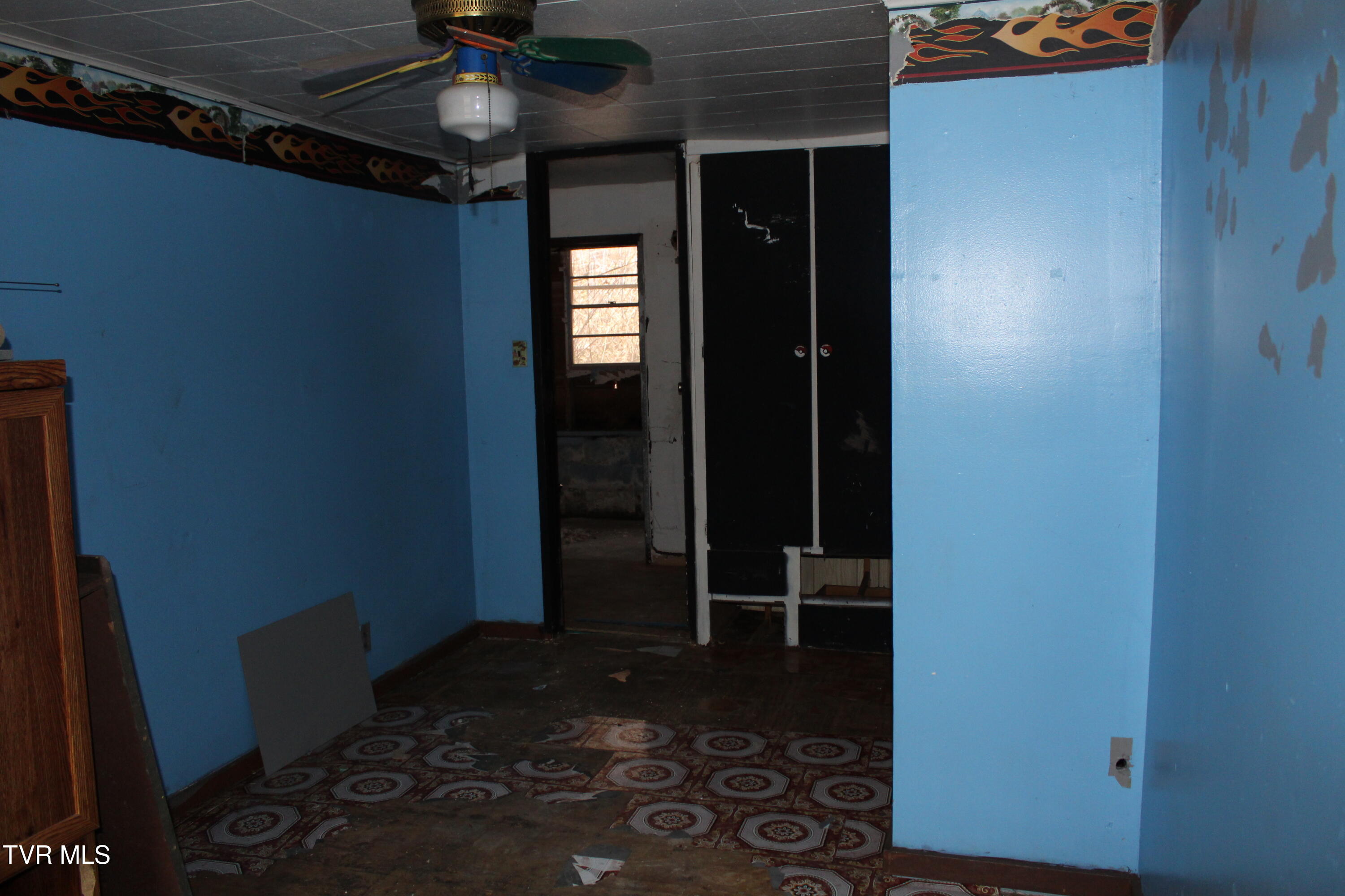 3179 Ely Pucketts Creek Road Pennington Gap, VA 24277 - Photo 8 of 14 IMG_6358