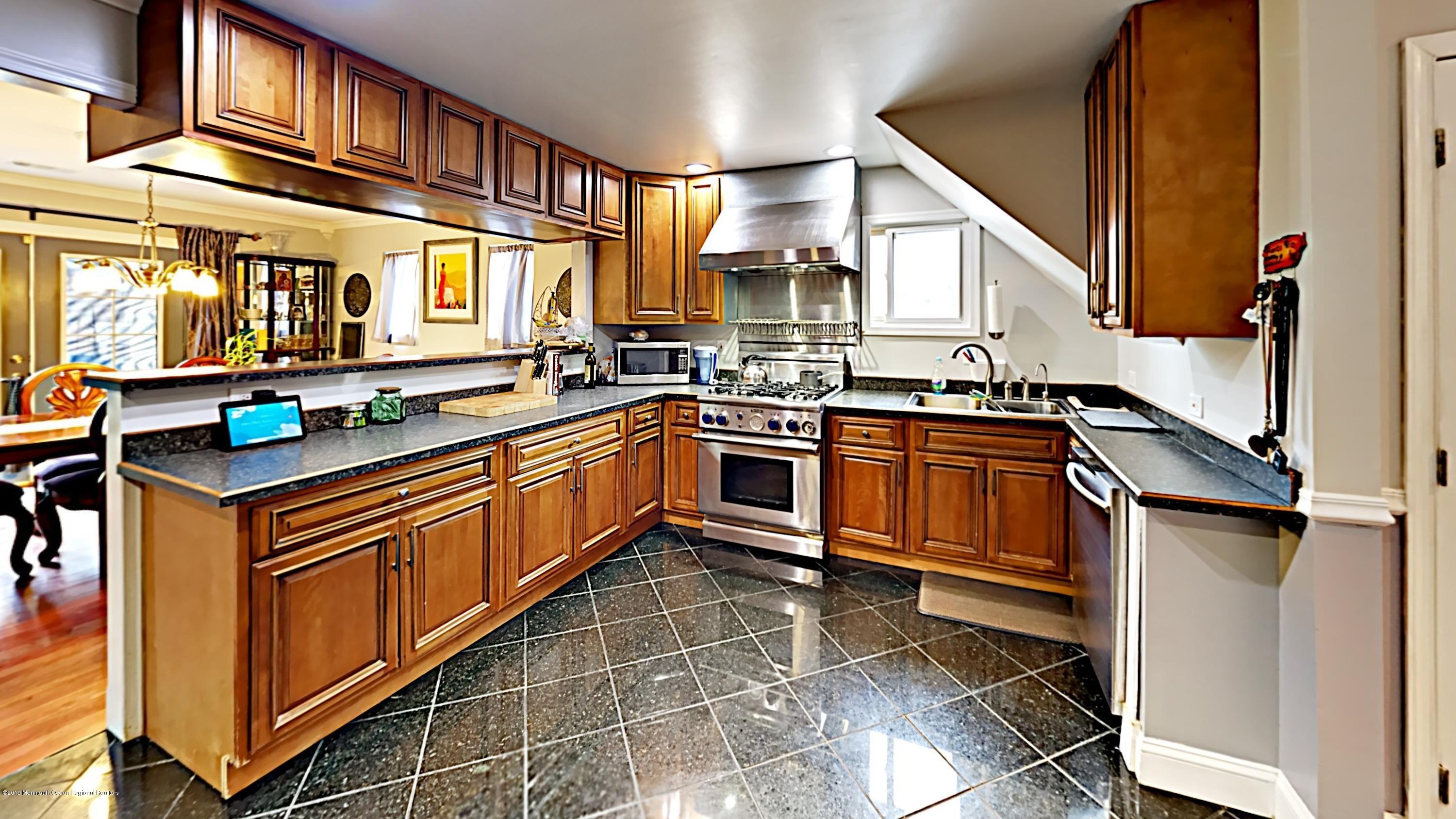 312 Jackson Pines Road Jackson, NJ 08527 - Photo 17 of 55 16