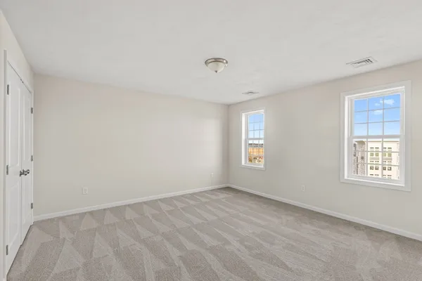 $669,000 | 393 Court Street, Unit 7, Plymouth, MA 02360