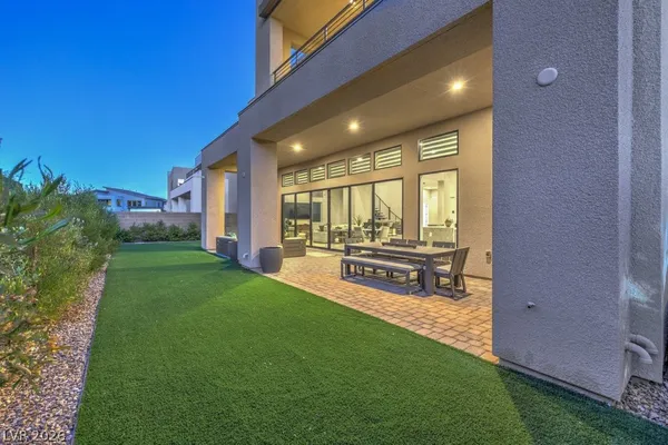 $1,999,900 | 10736 Patina Hills Court, Las Vegas, NV 89135