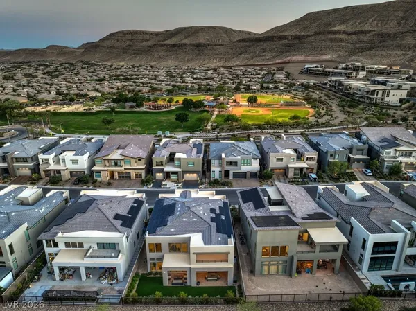 $1,999,900 | 10736 Patina Hills Court, Las Vegas, NV 89135