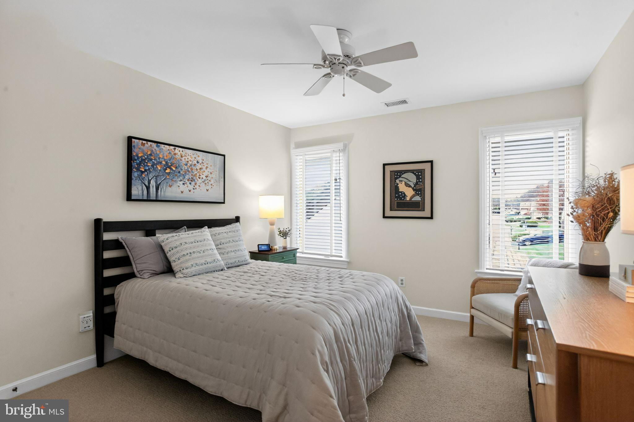 149 Splitrail Lane Blue Bell, PA 19422 - Photo 28 of 40 a bedroom with a large bed and a window