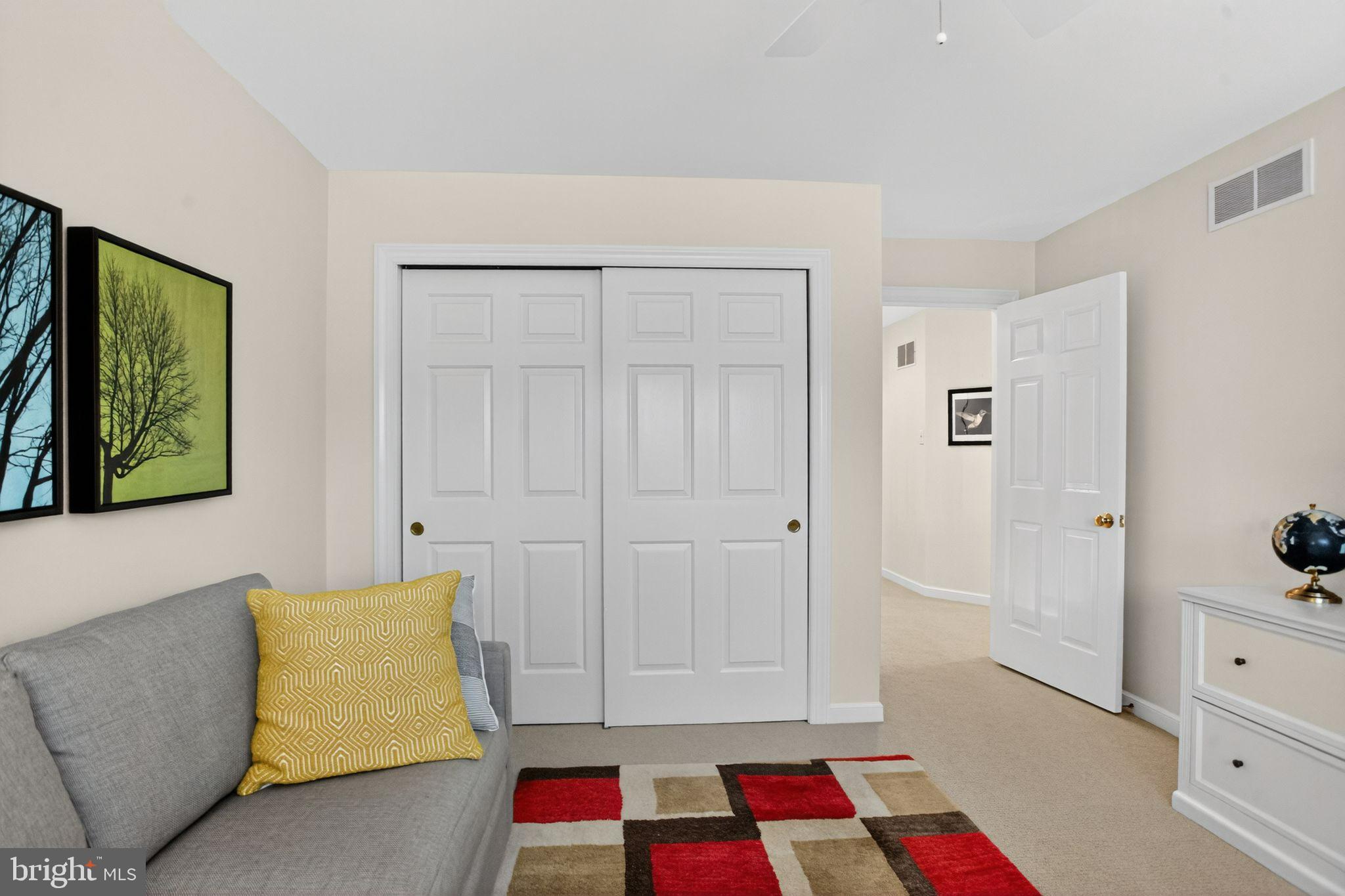 149 Splitrail Lane Blue Bell, PA 19422 - Photo 31 of 40 a room with window and cabinet