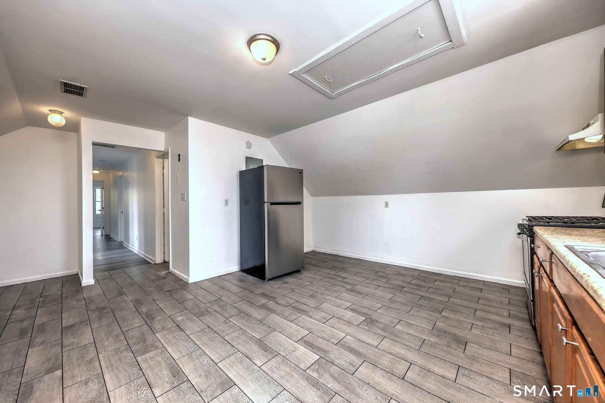483 Ferry Street, Unit 3 New Haven, CT 06513 - Photo 26 of 28 a view of an empty room