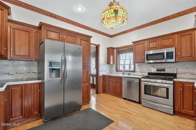 $305,000 | 8 Byard Street, Johnstown, NY 12095