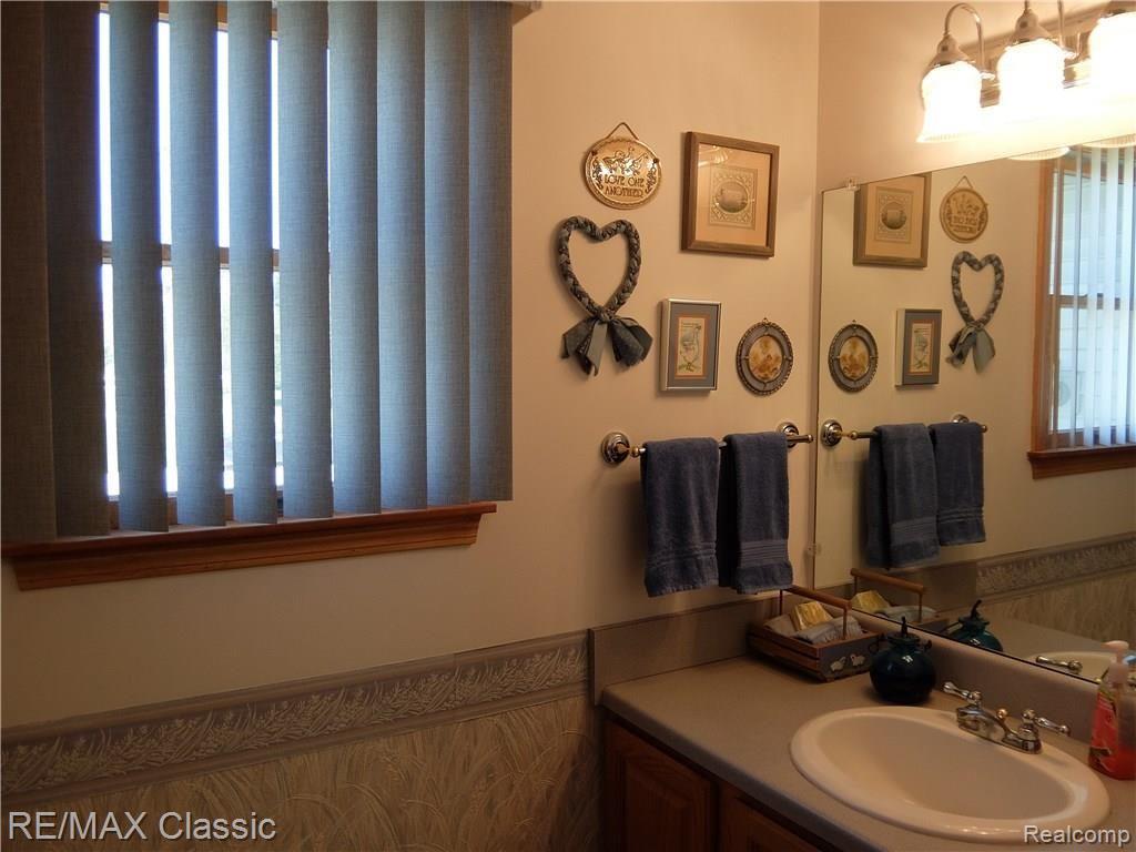 7952 Kearney Road Whitmore Lake, MI 48189 - Photo 60 of 71 DSCF1304.JPG