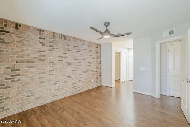 $280,000 | 2025 East Campbell Avenue, Unit 143, Phoenix, AZ 85016