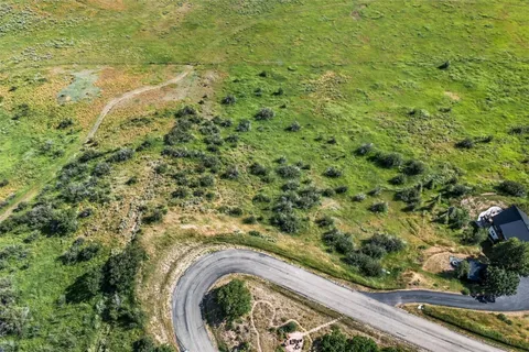 a view of outdoor space and garden