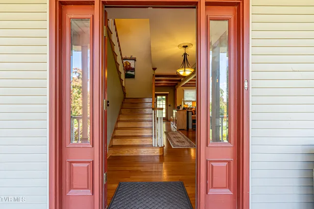 $550,000 | 19422 Stirrup Drive, Abingdon, VA 24211