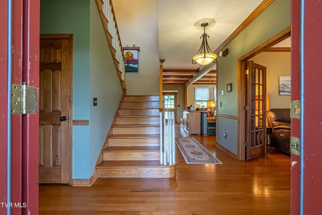 $550,000 | 19422 Stirrup Drive, Abingdon, VA 24211