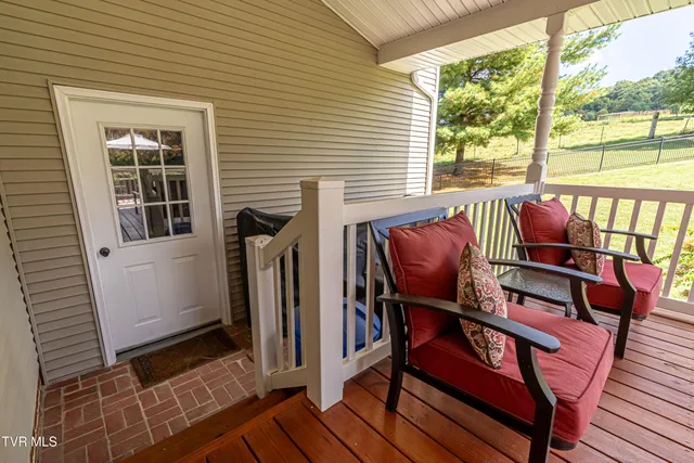 $550,000 | 19422 Stirrup Drive, Abingdon, VA 24211