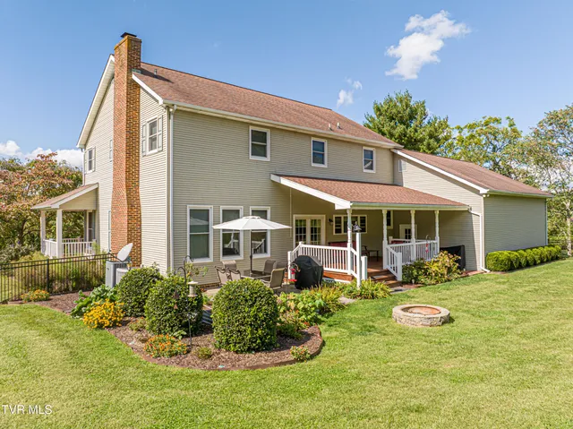 $550,000 | 19422 Stirrup Drive, Abingdon, VA 24211