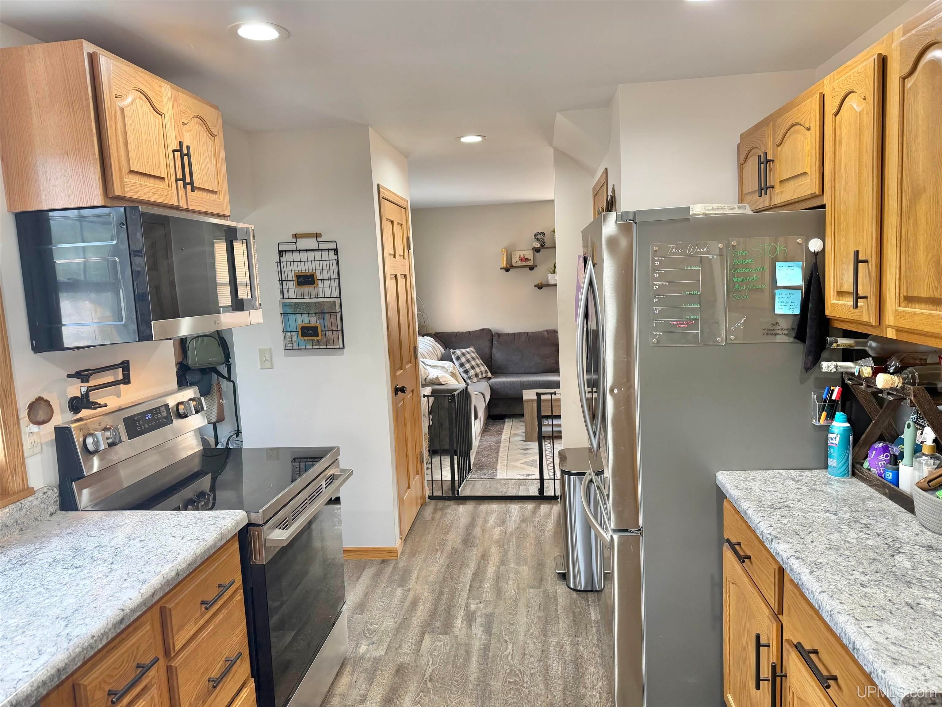 5251 Sunset Road Ironwood, MI 49938 - Photo 8 of 37 Gallery Image 8