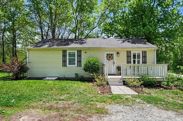 $215,000 | 17704 Main Street, Tyner, IN 46572