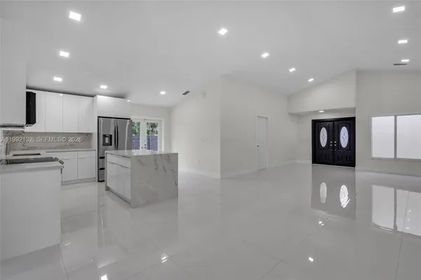 $4,800 | 803 Northwest 133rd Court, Unit 803, Miami, FL 33182