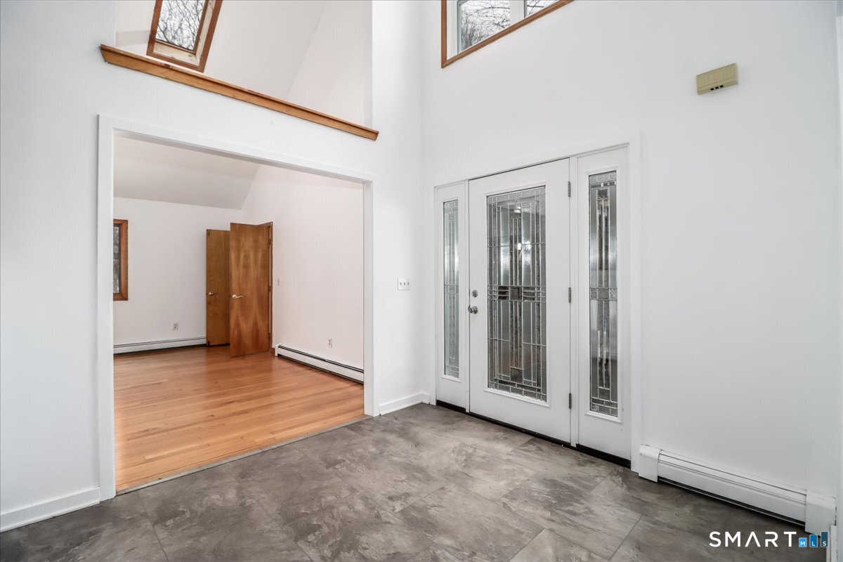 8 Pebble Lane New Milford, CT 06776 - Photo 10 of 44