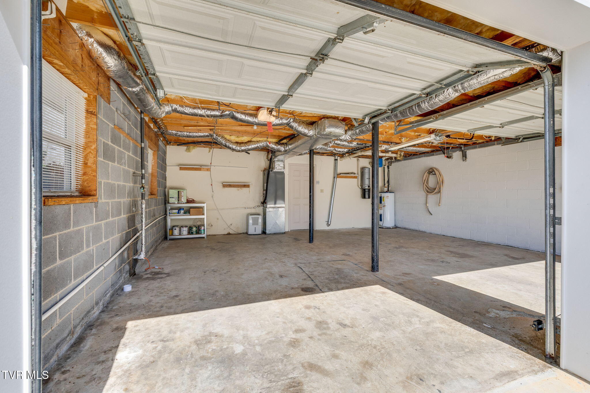 145 Morgan Lane Fall Branch, TN 37656 - Photo 21 of 29 030