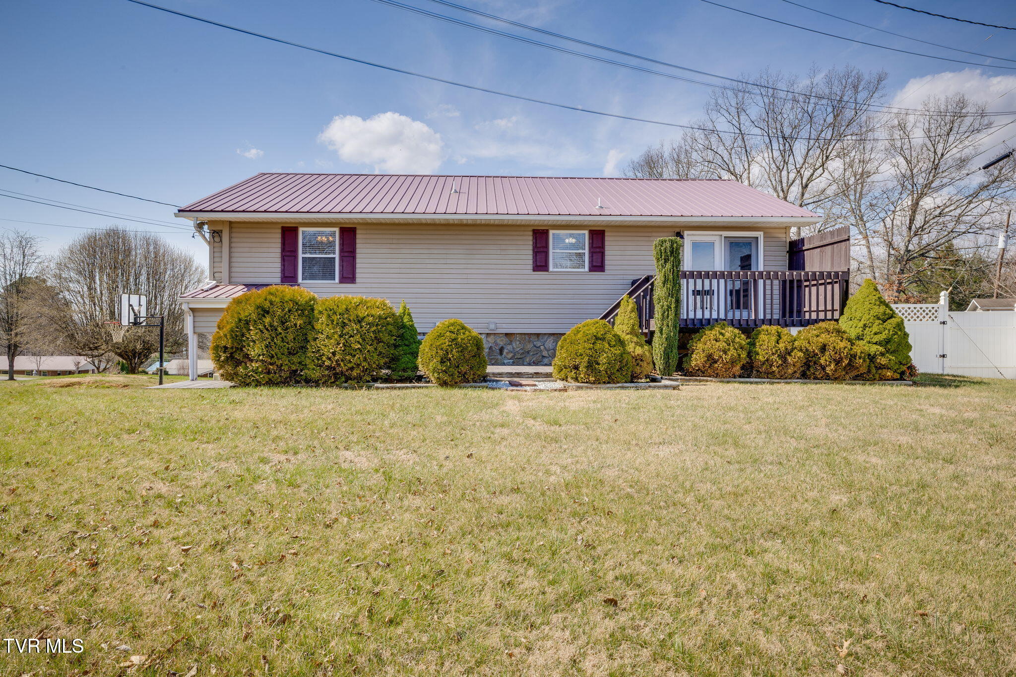 145 Morgan Lane Fall Branch, TN 37656 - Photo 23 of 29 034