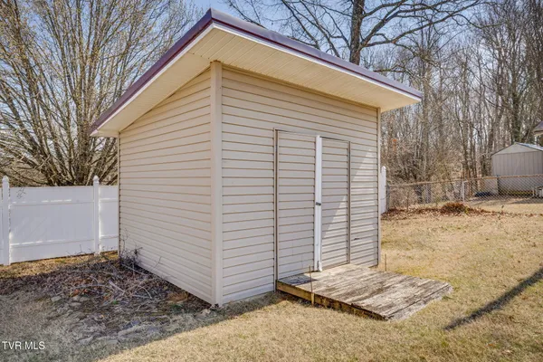 $285,000 | 145 Morgan Lane, Fall Branch, TN 37656