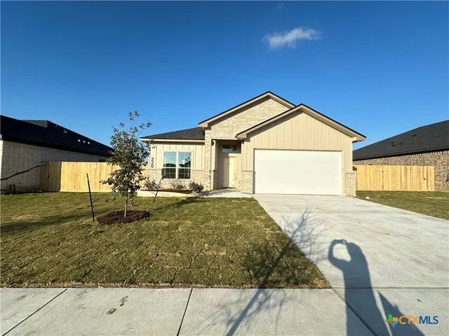 $405,000 | 220 Desert Holly Drive, Temple, TX 76502