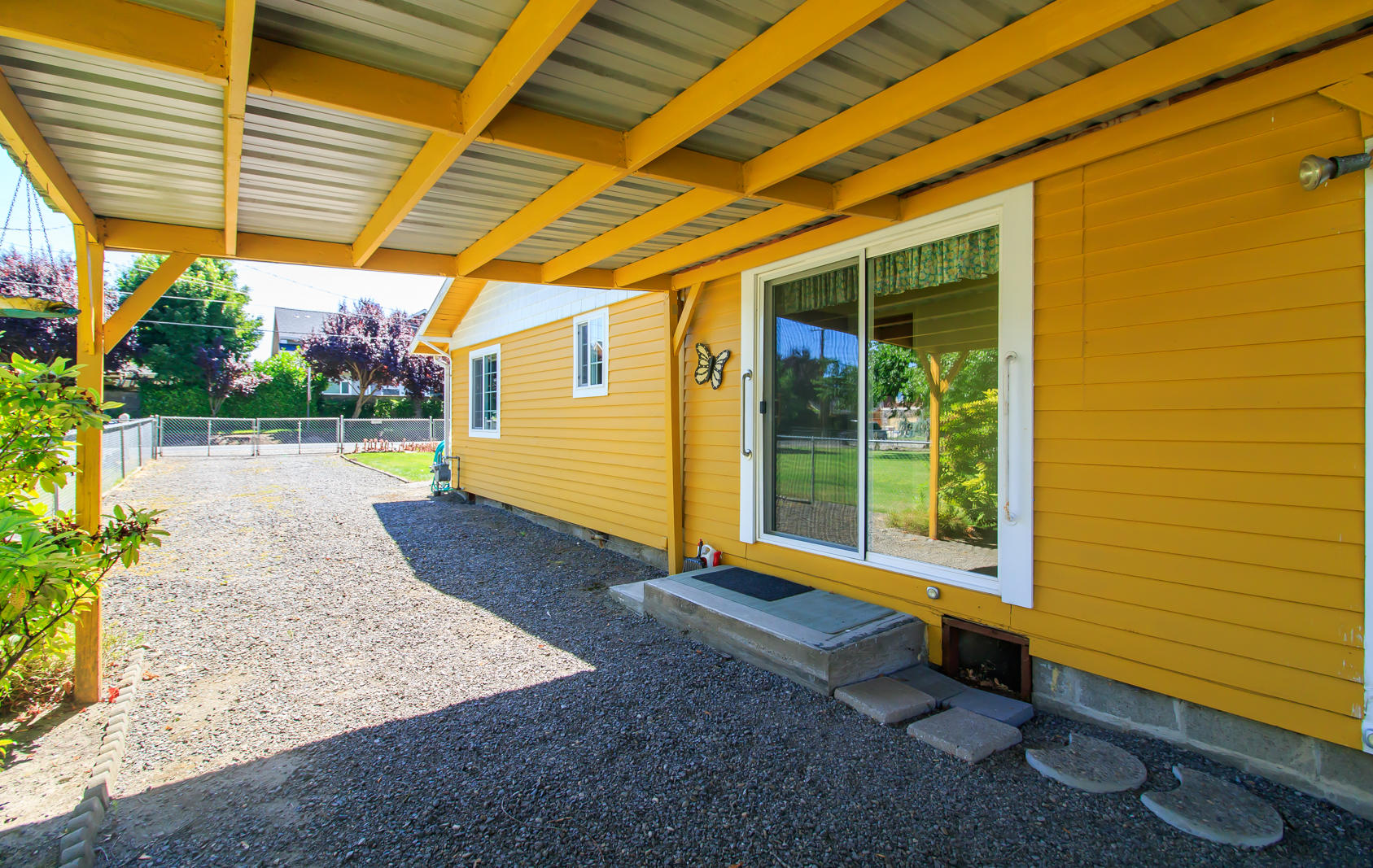 5161 Gebhard Road Central Point, OR 97502 - Photo 16 of 27 16