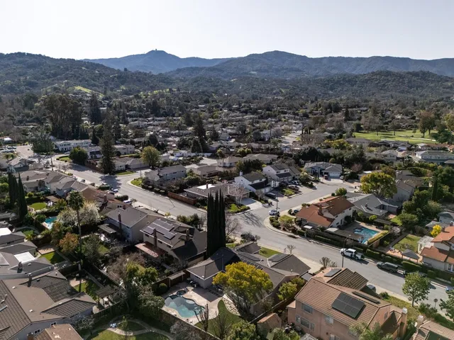 $2,499,000 | 6812 Lazy River Way, San Jose, CA 95120