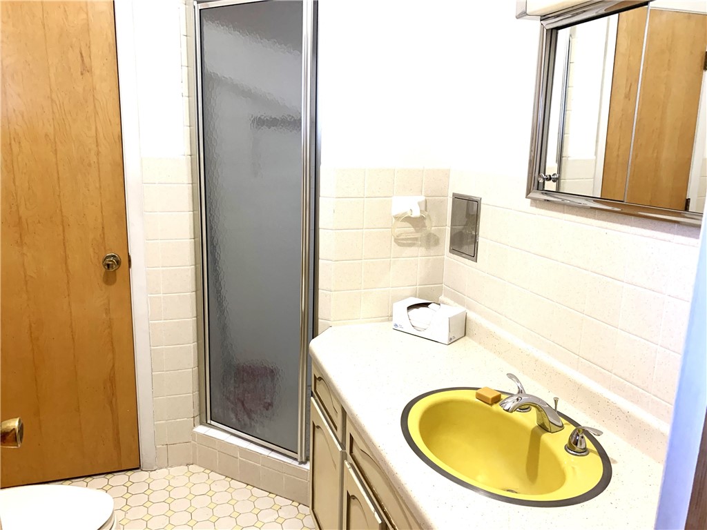 108 West Samuel Street Assumption, IL 62510 - Photo 16 of 18