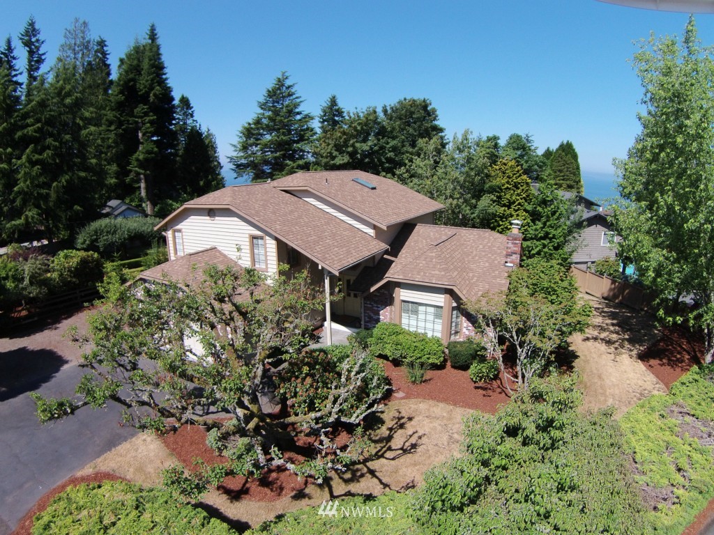 9400 High Street Edmonds, WA 98020 - Photo 2 of 25 Gallery Image 2