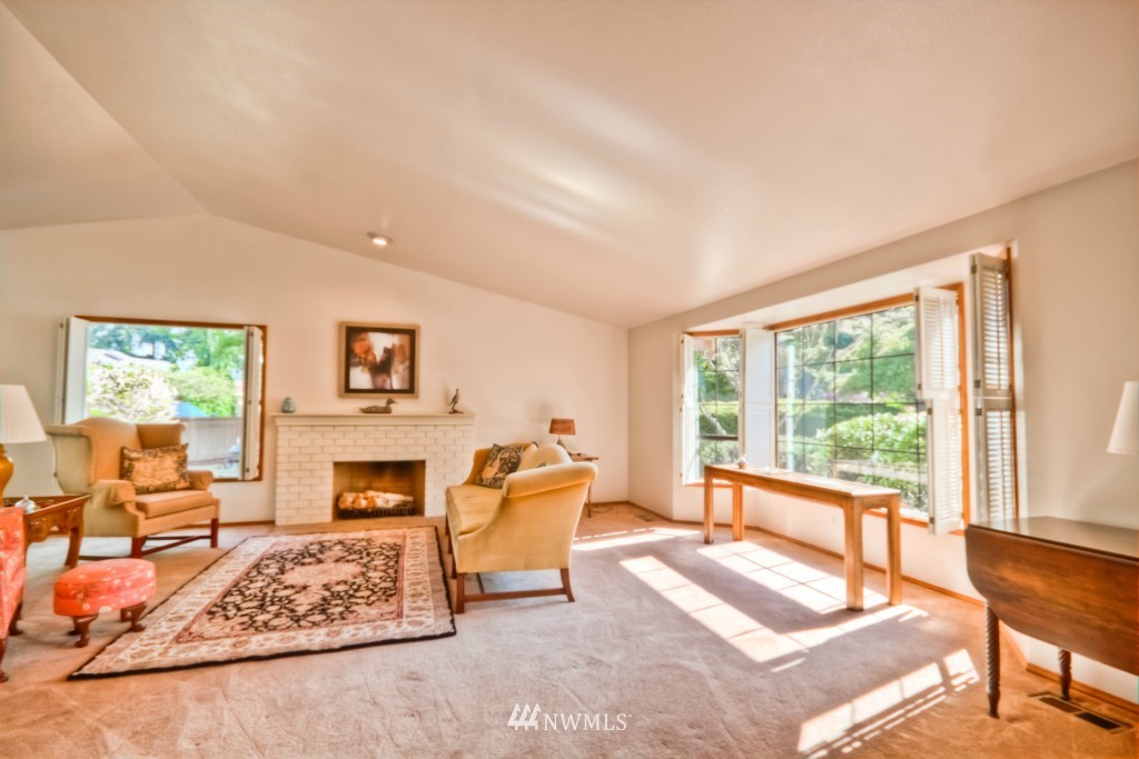 9400 High Street Edmonds, WA 98020 - Photo 13 of 25 Gallery Image 13