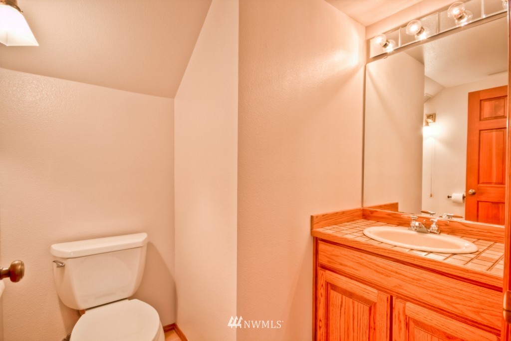 9400 High Street Edmonds, WA 98020 - Photo 20 of 25 Gallery Image 20