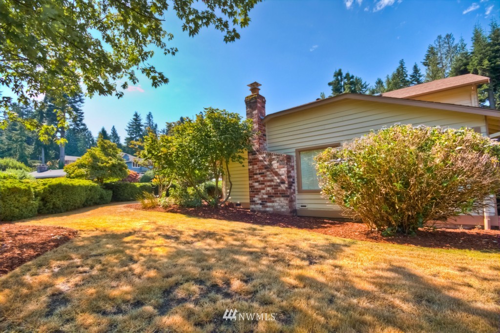 9400 High Street Edmonds, WA 98020 - Photo 5 of 25 Gallery Image 5