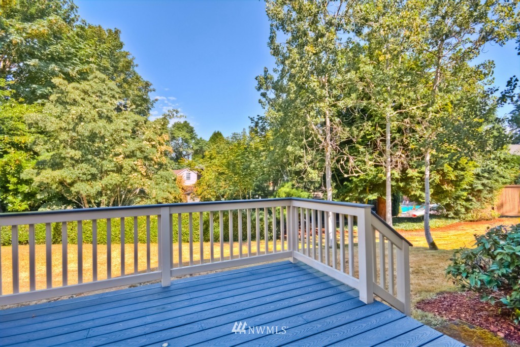 9400 High Street Edmonds, WA 98020 - Photo 7 of 25 Gallery Image 7