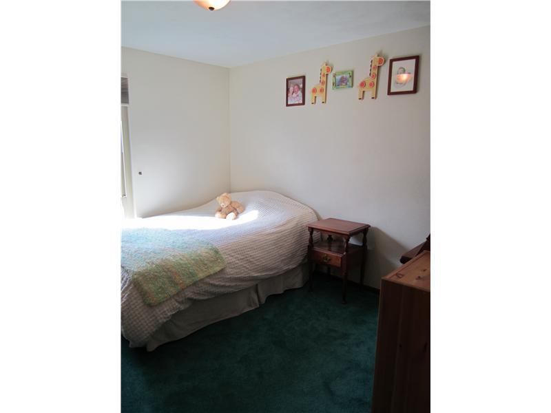 22 Rizzi Drive Irwin, PA 15642 - Photo 11 of 23 Bedroom.