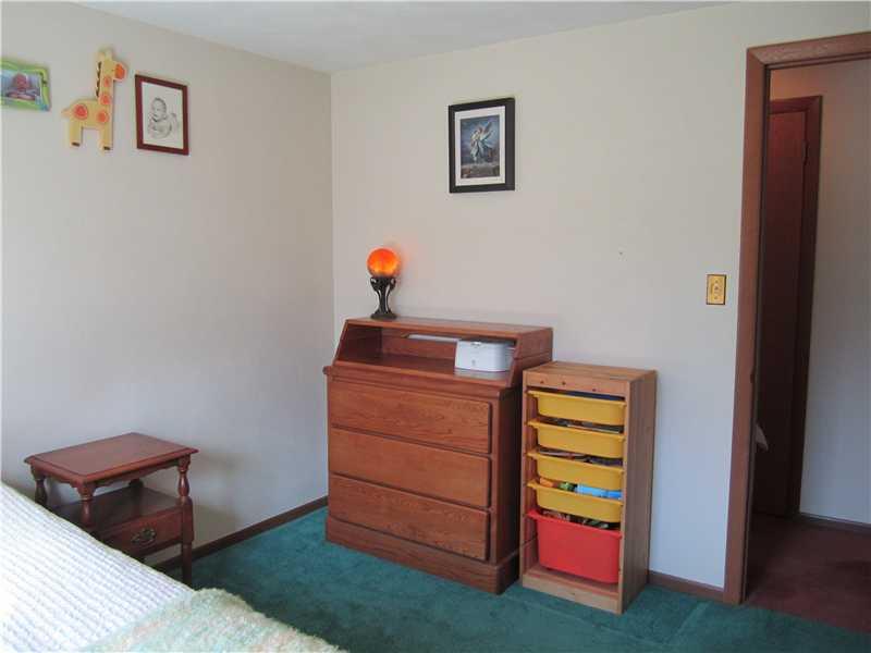 22 Rizzi Drive Irwin, PA 15642 - Photo 12 of 23 Bedroom.