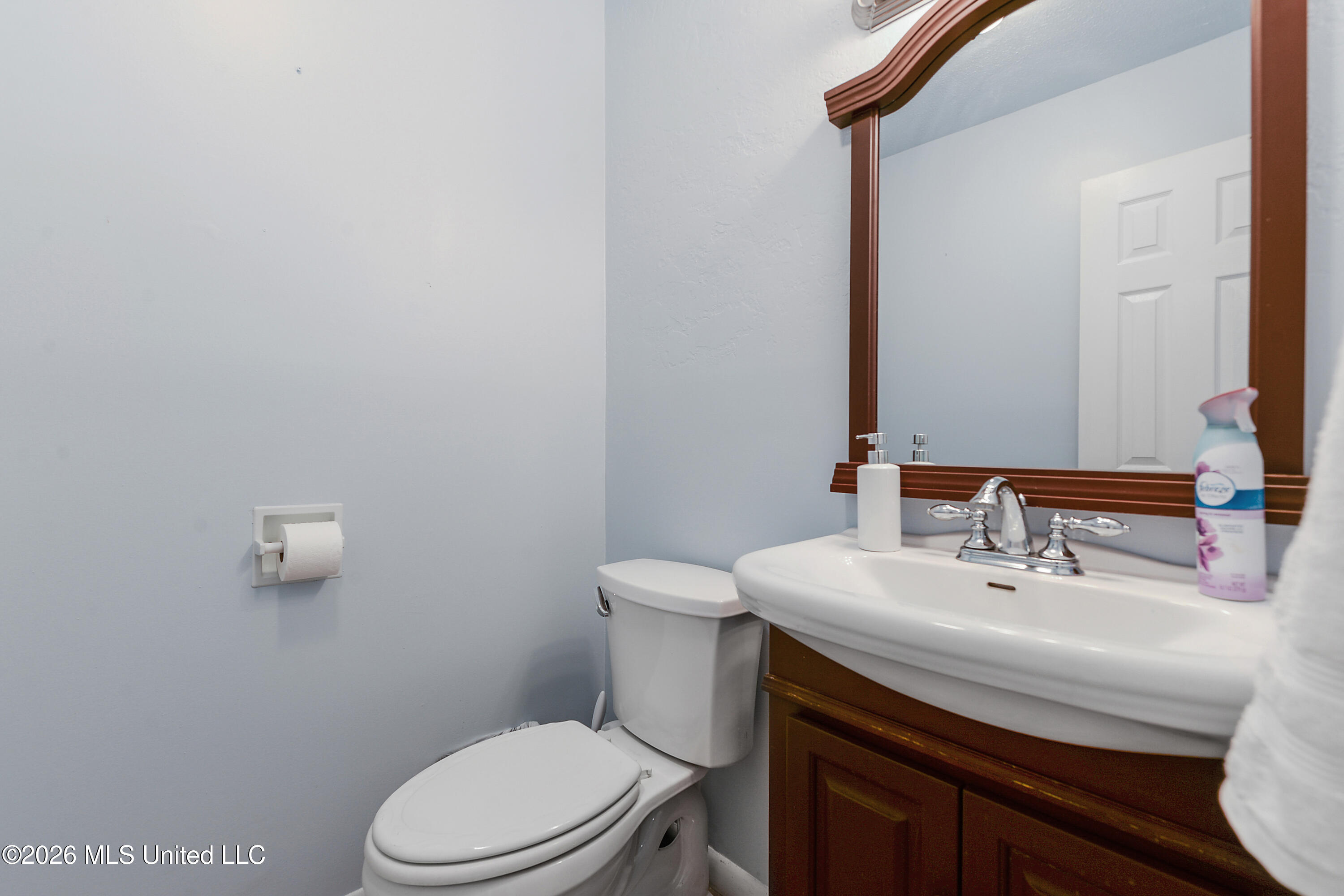 928 Courthouse Road, Unit 48 Gulfport, MS 39507 - Photo 12 of 22 010