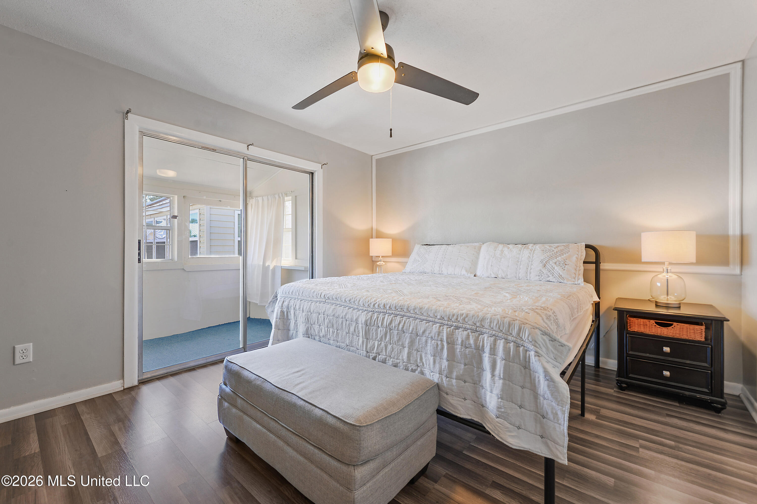 928 Courthouse Road, Unit 48 Gulfport, MS 39507 - Photo 14 of 22 015