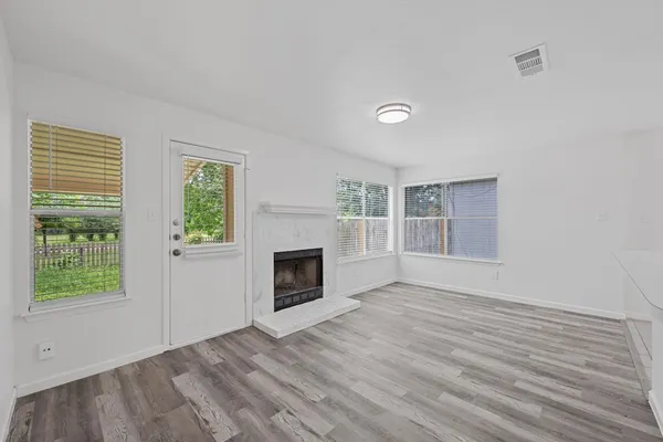 $2,300 | 12925 Marimba Trail, Austin, TX 78729