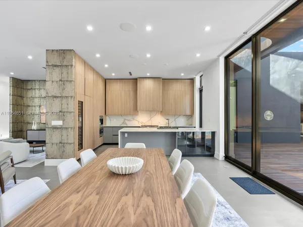 $50,000 | 871 Northeast 83rd Street, Miami, FL 33138