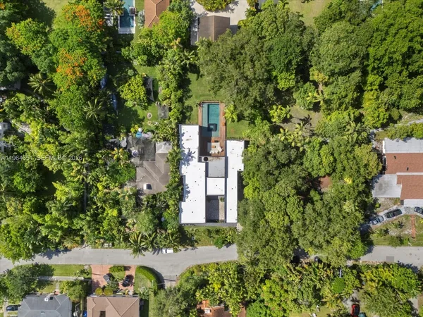 $50,000 | 871 Northeast 83rd Street, Miami, FL 33138