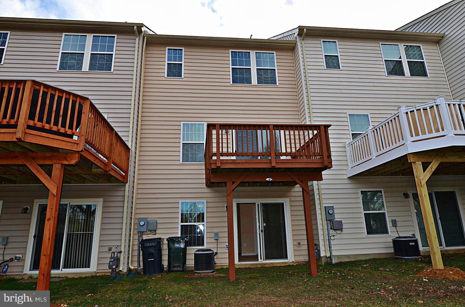 105 Alba Road Fredericksburg, VA 22405 - Photo 2 of 17 Exterior (Rear)