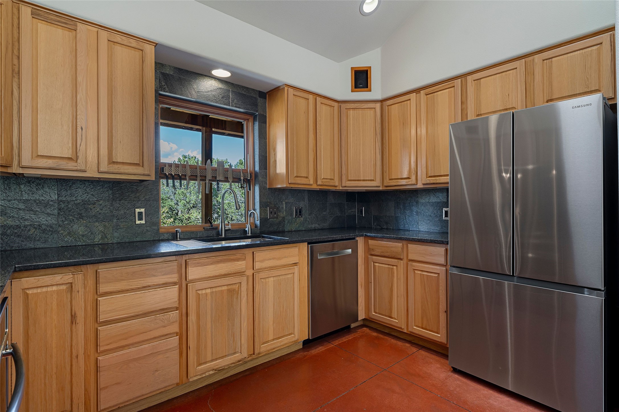 43 Apache Ridge Road Santa Fe, NM 87505 - Photo 10 of 34 Gallery Image 10