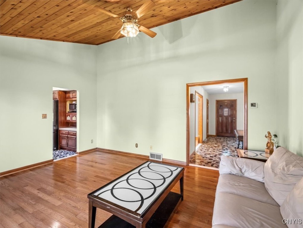 462 Foxwood Terrace Oneida, NY 13421 - Photo 14 of 45