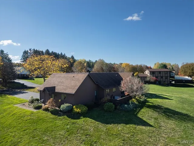 $529,900 | 462 Foxwood Terrace, Oneida, NY 13421