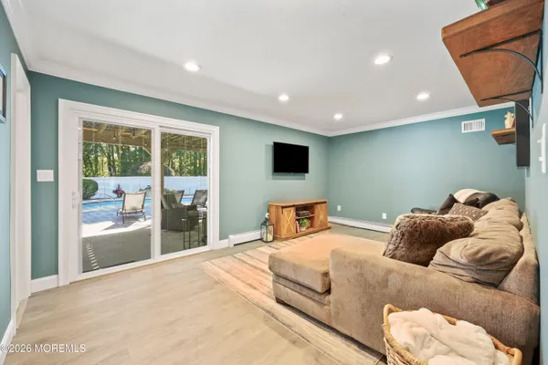$700,000 | 47 Croman Court, Hazlet, NJ 07730