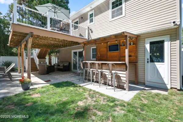 $700,000 | 47 Croman Court, Hazlet, NJ 07730