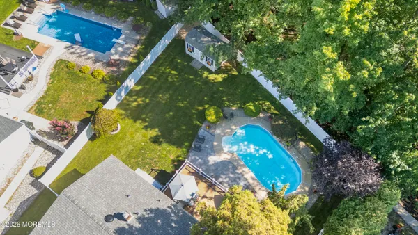 $700,000 | 47 Croman Court, Hazlet, NJ 07730