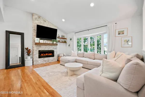 $700,000 | 47 Croman Court, Hazlet, NJ 07730