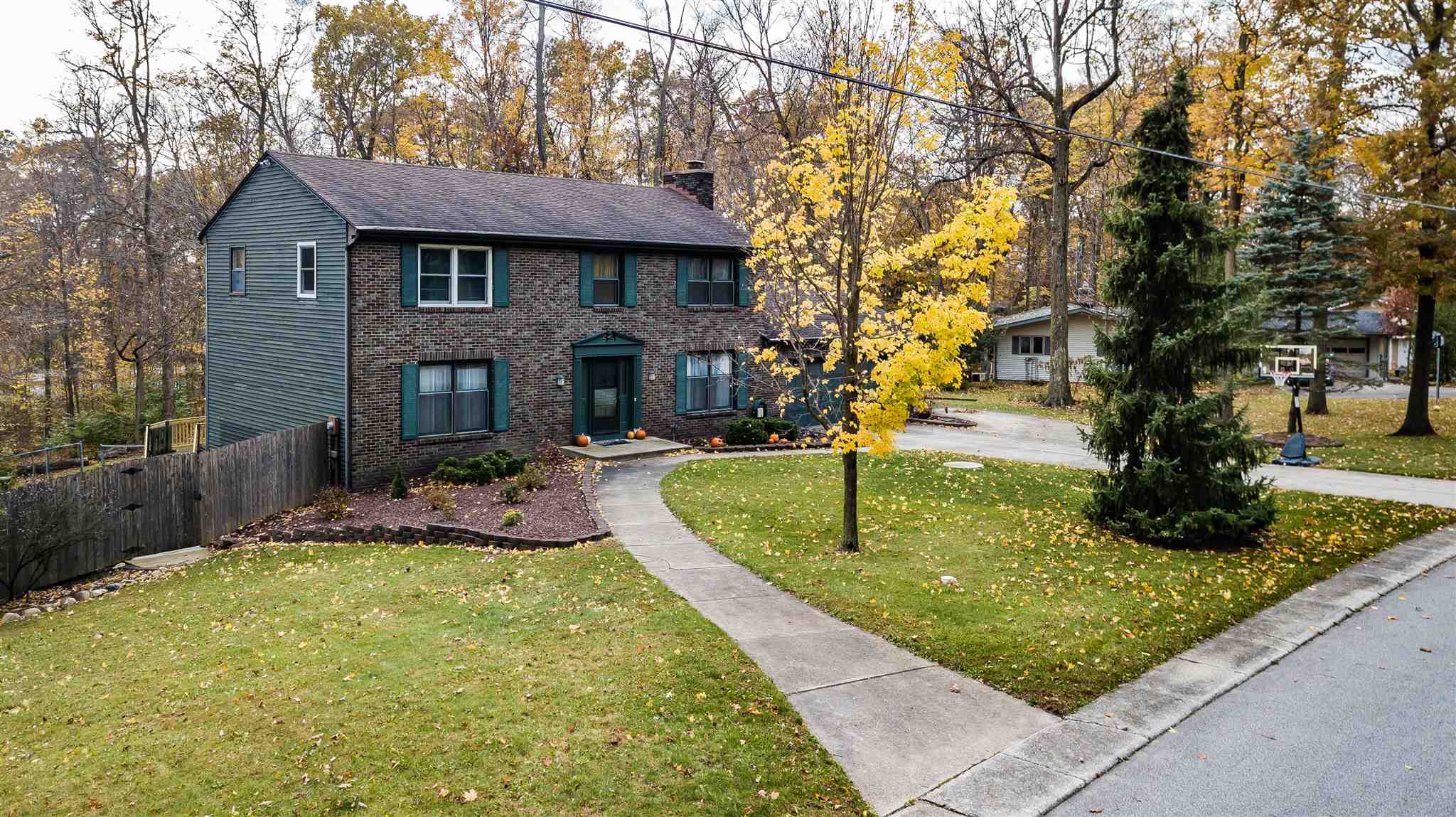 13311 Ravine Trail Fort Wayne, IN 46814 - Photo 1 of 36
